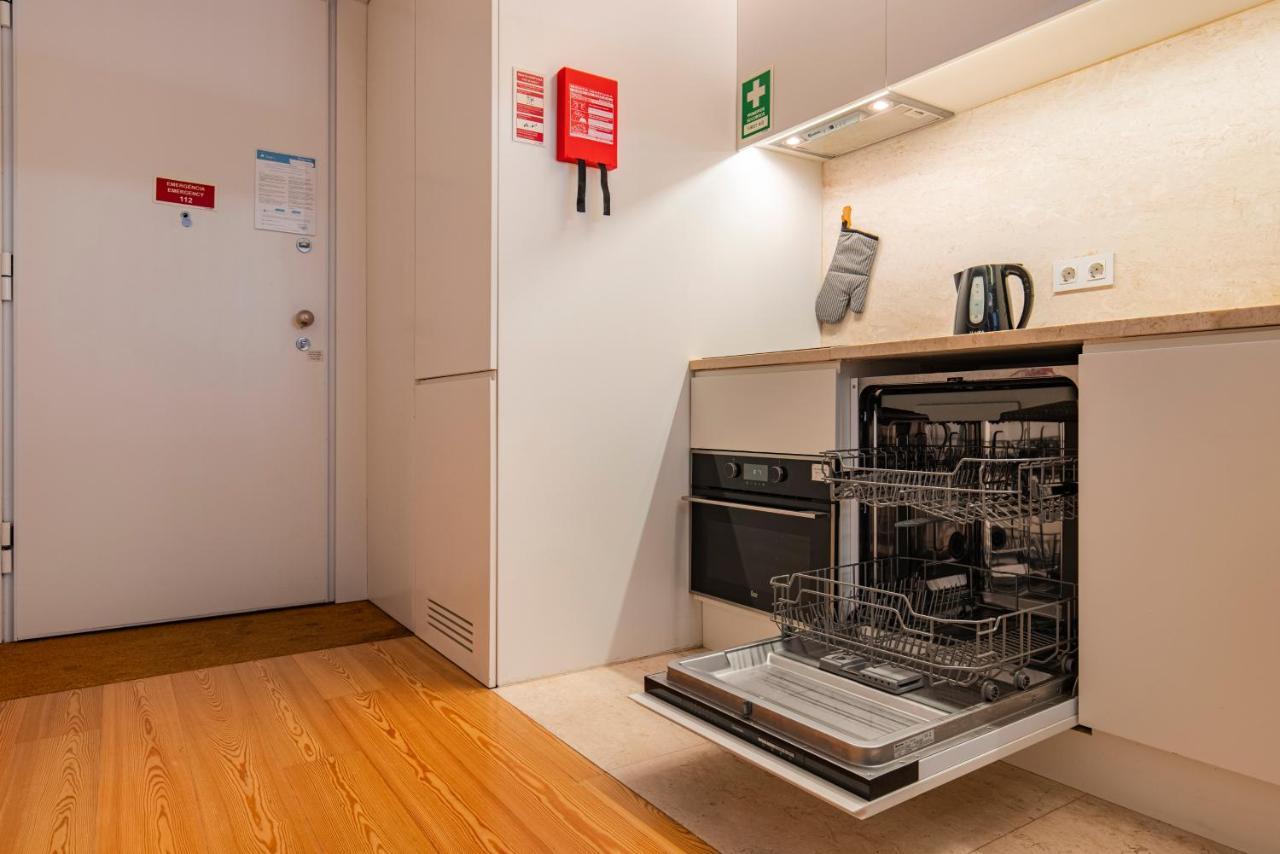 Cozy Downtown Studio By Lovelystay Lissabon Exterior foto